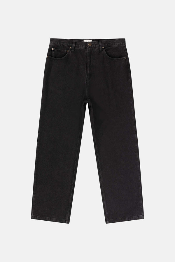 Essential Jean Worn Black