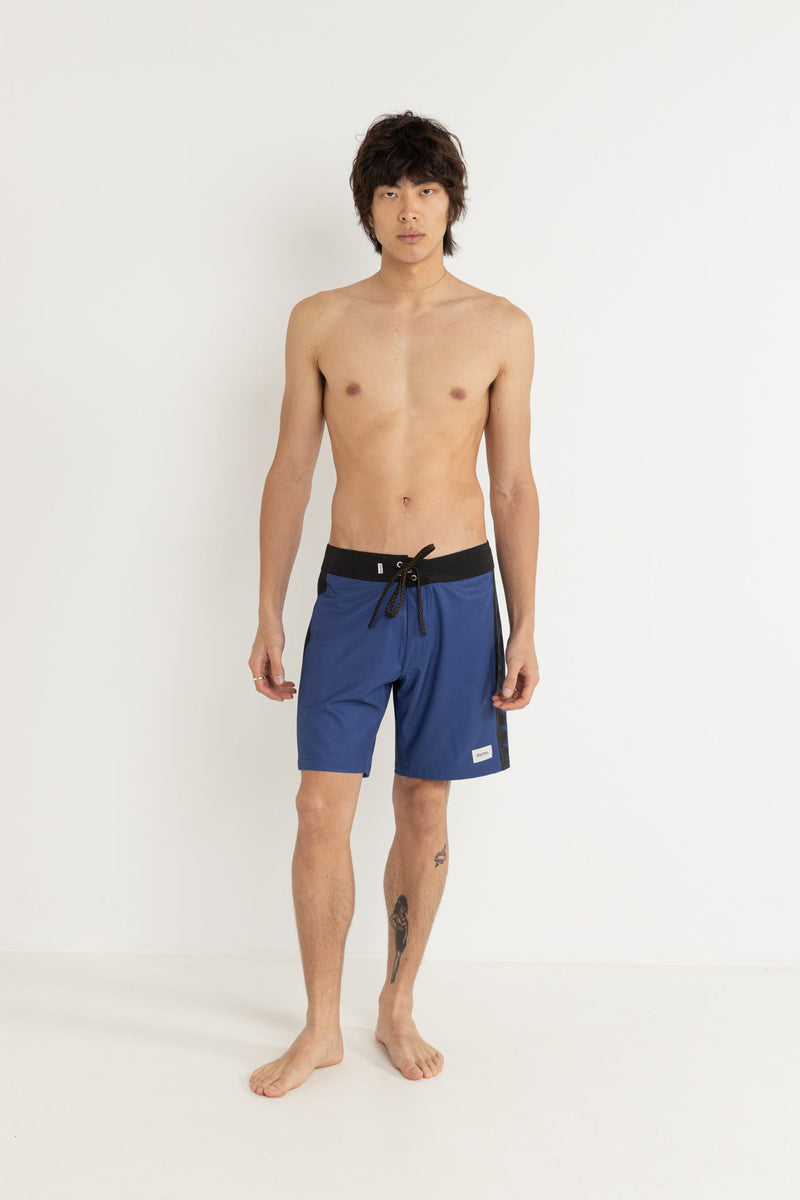 Evolution Trunk Navy