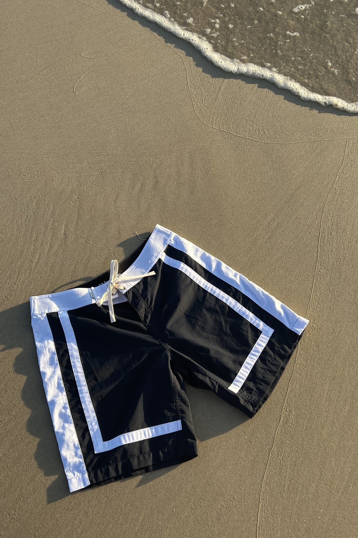 楽天市場】RHYTHM ボードショーツ ショートパンツ CLASSIC BEACH