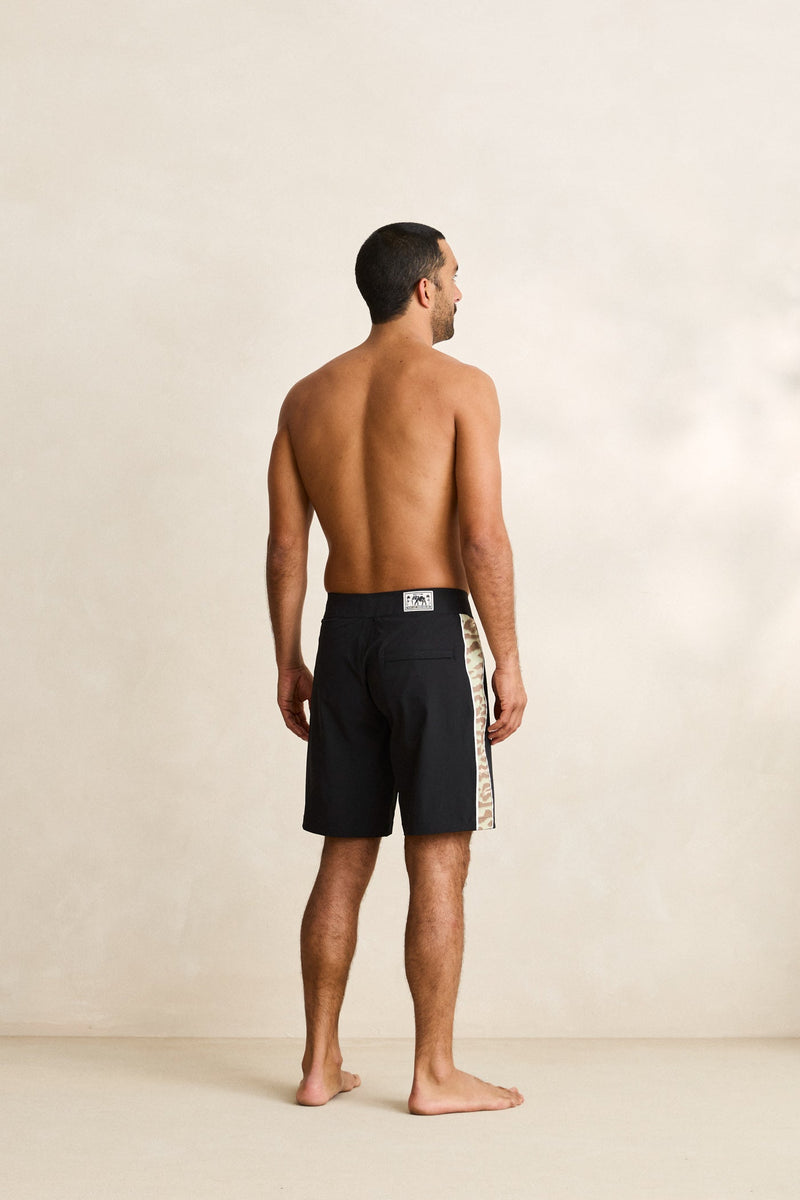Leo Camo Trunk Black