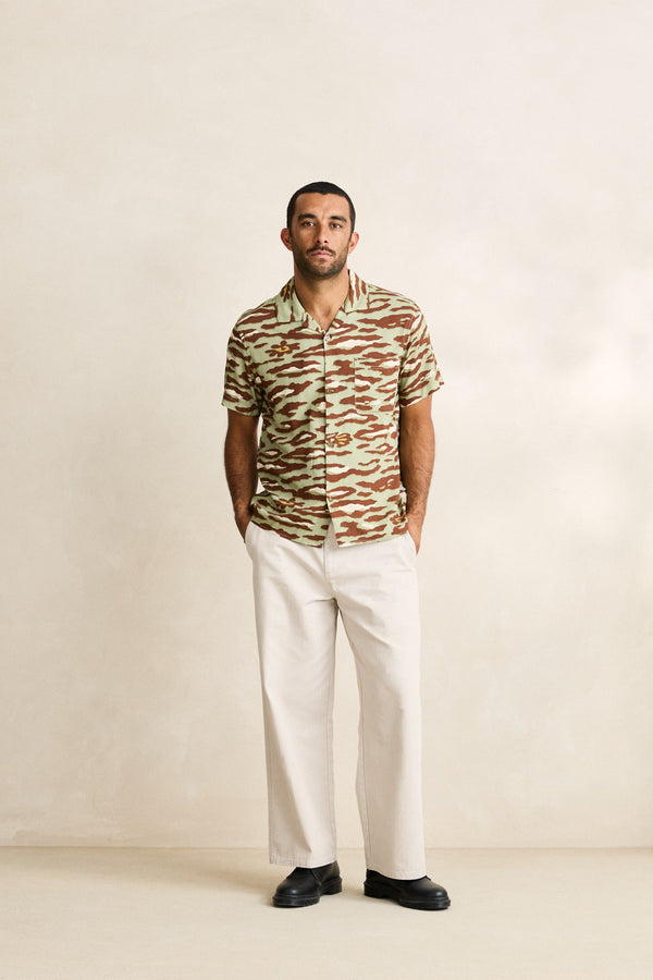 Leo Camo Ss Shirt Sage