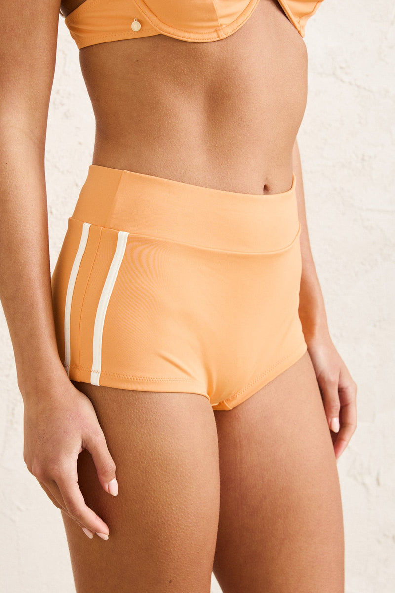 Contrast Surf Short Apricot