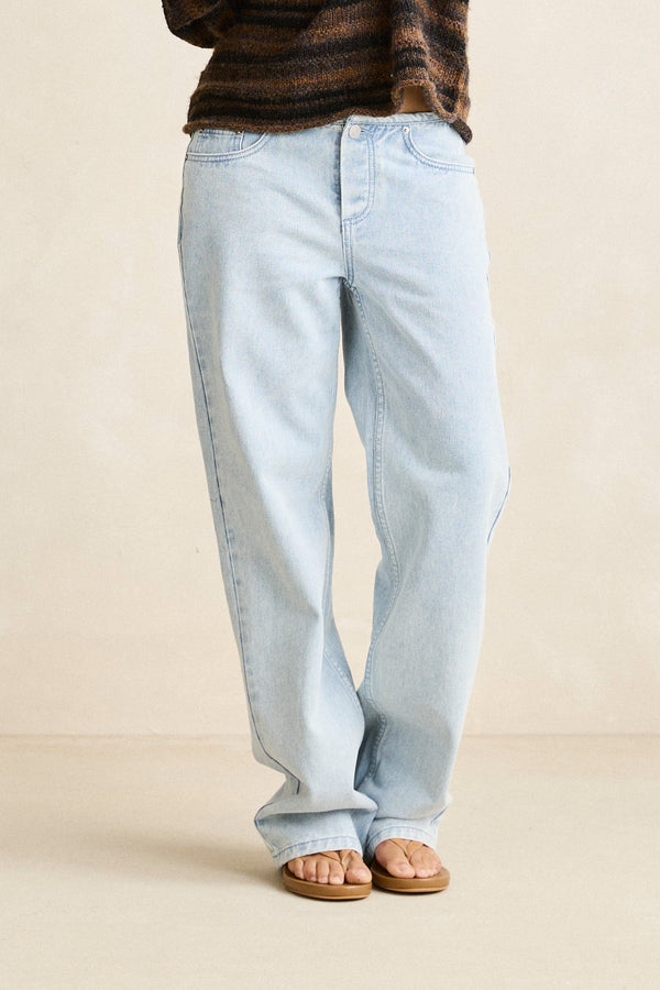 Charlie Low-Rise Denim Jean Light Wash