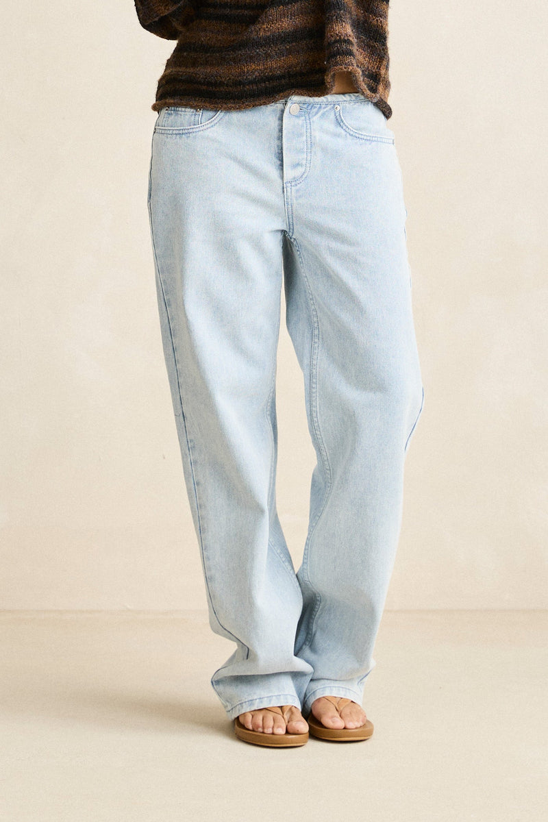 Charlie Low-Rise Denim Jean Light Wash