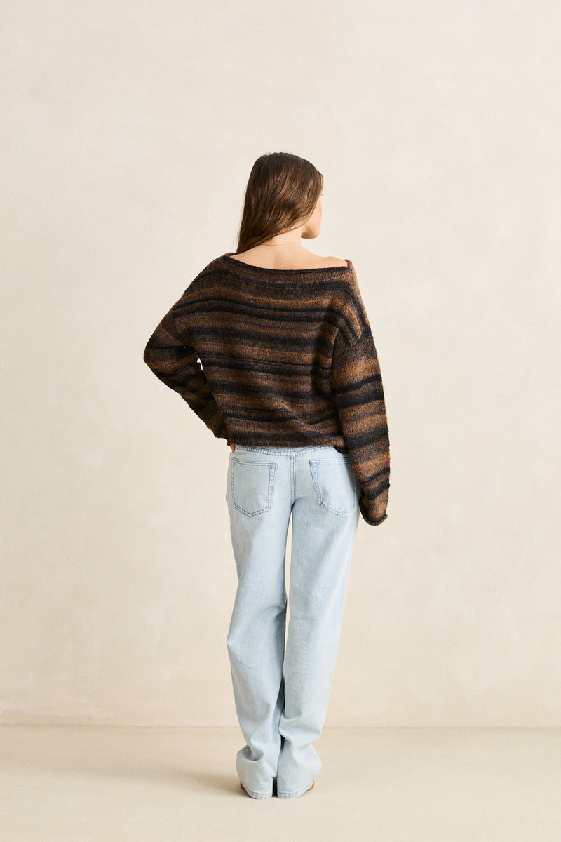 Charlie Low-Rise Denim Jean Light Wash