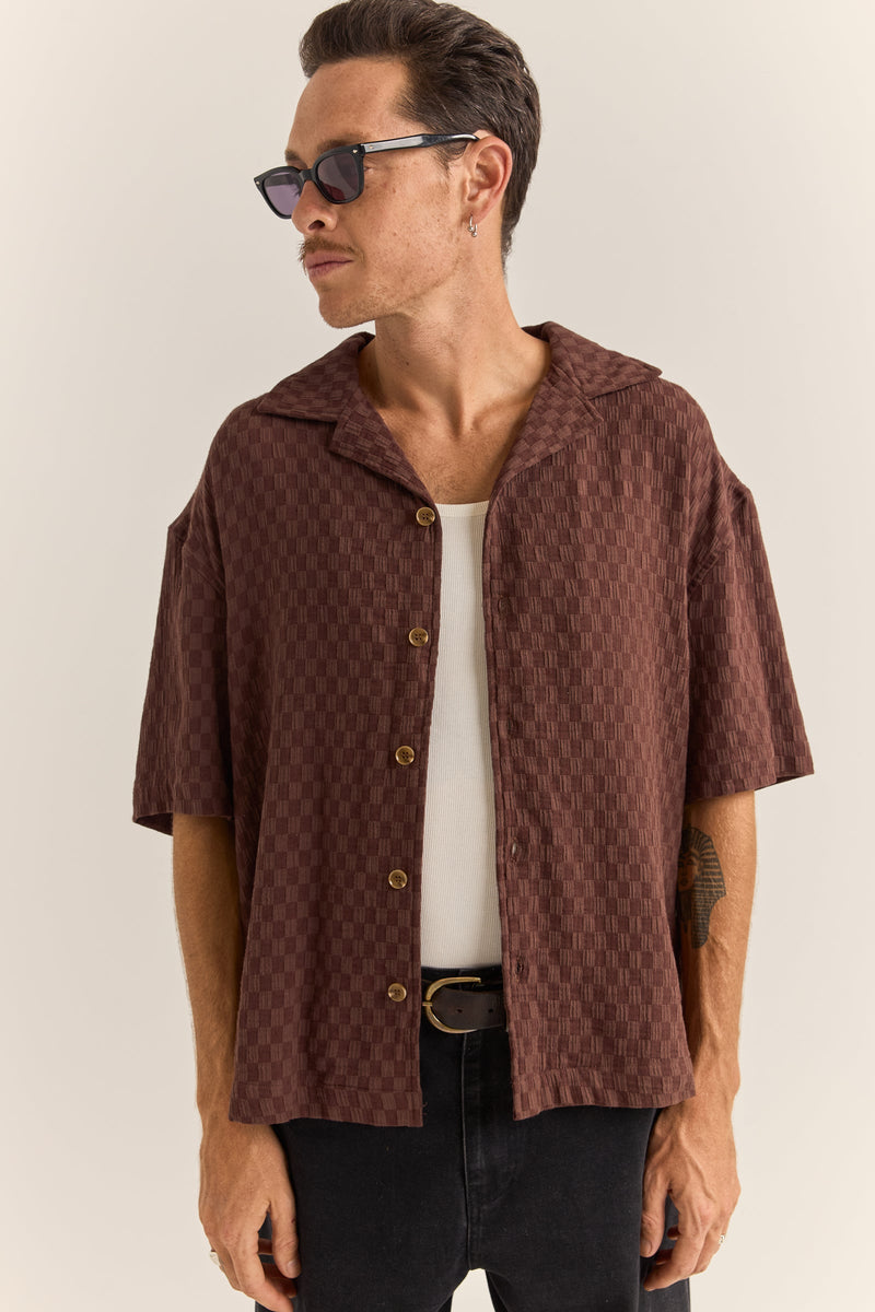 Relaxed Texture Ss Shirt Chocolate