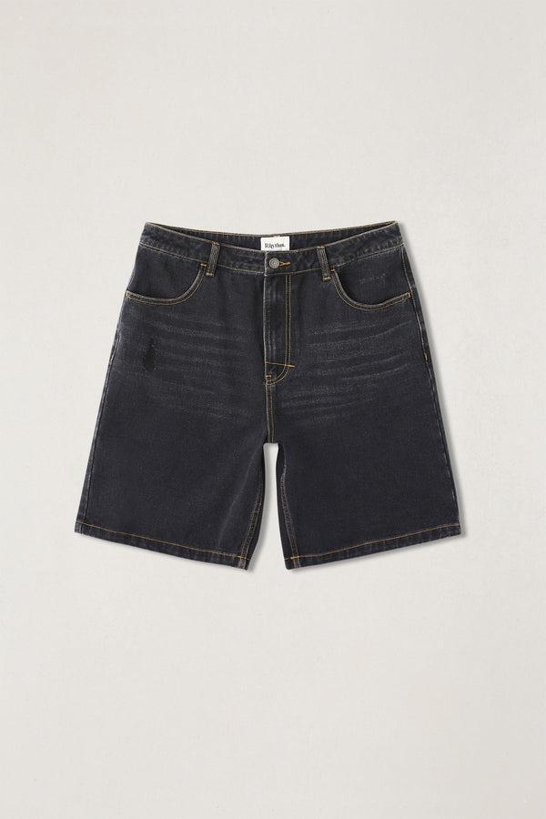 Subtle Distress Short Worn Black