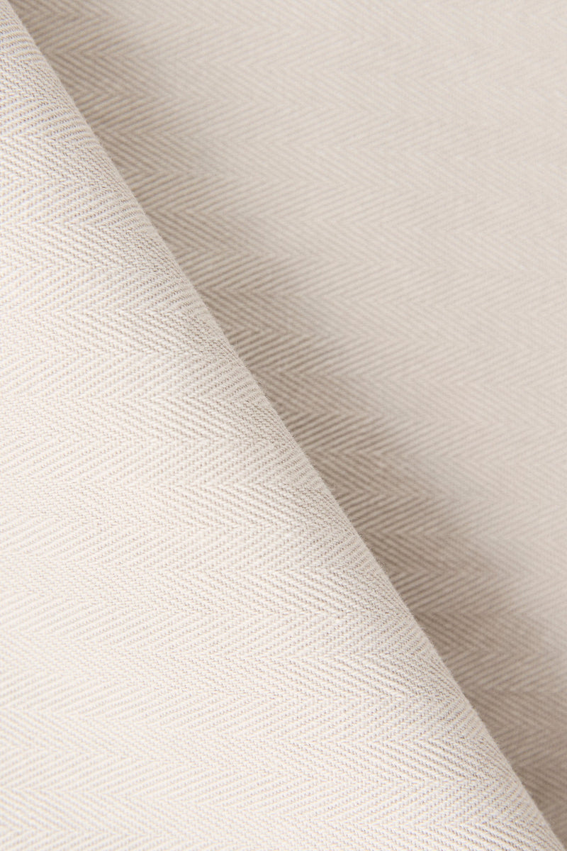 Relaxed Herringbone Short Sand