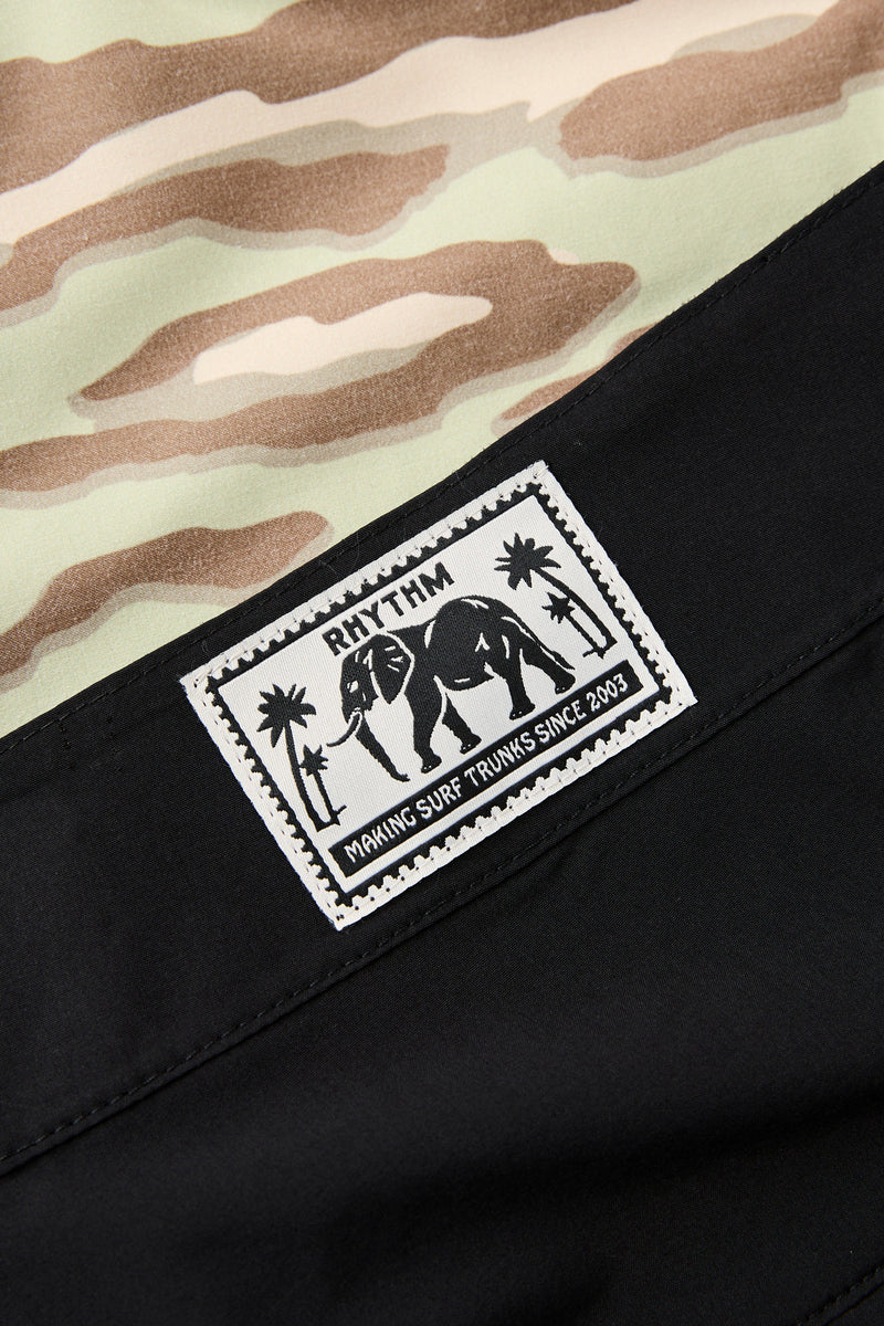 Leo Camo Trunk Black