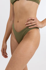 Avoca Holiday Pant Olive