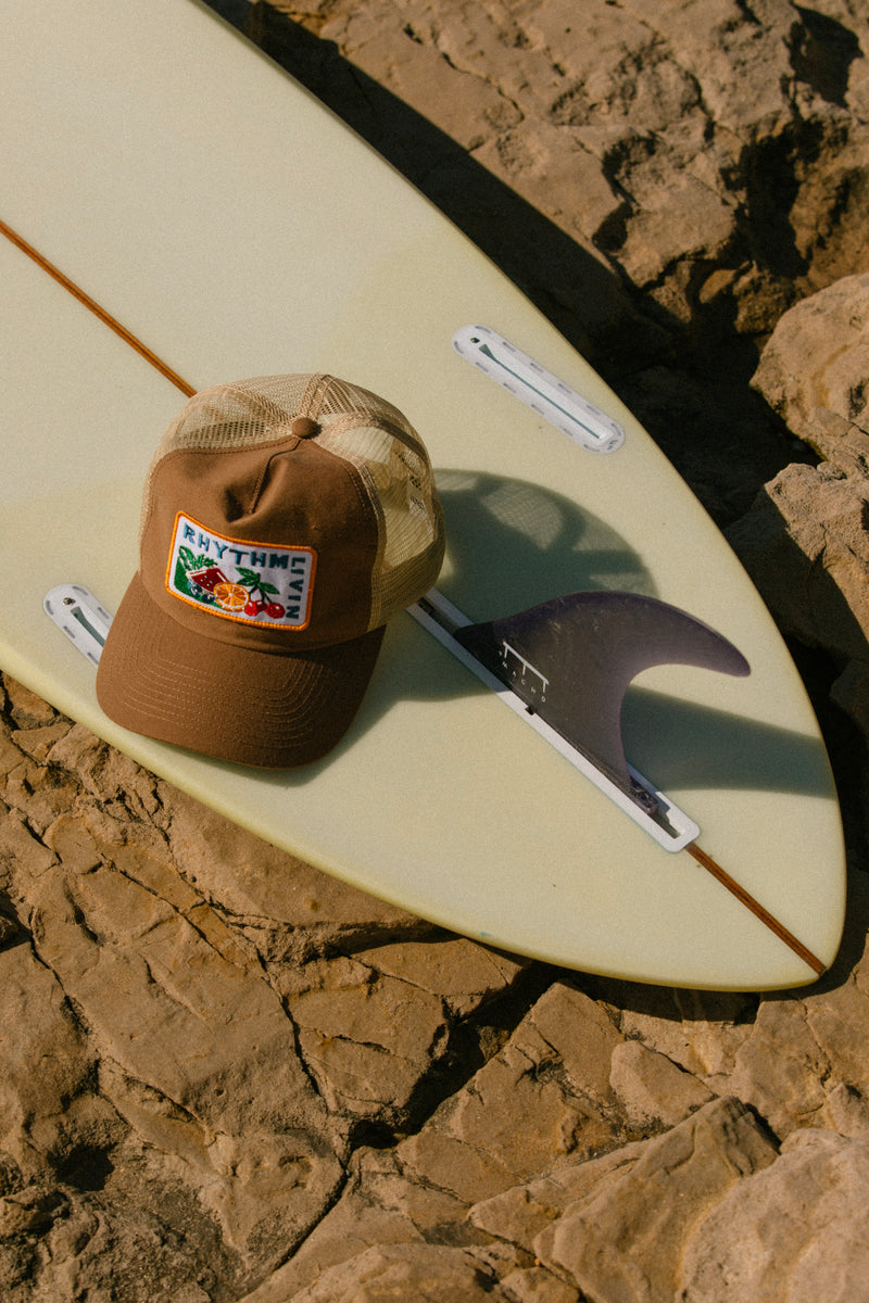 Hang Low Trucker Cap Chocolate